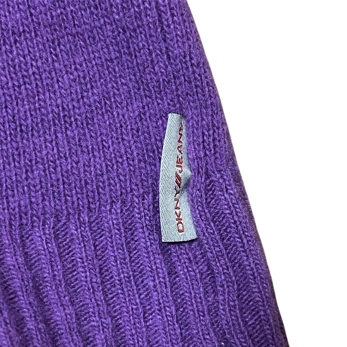 DKNY 바이올렛 프릴 민소매 니트 베스트 상품이미지7