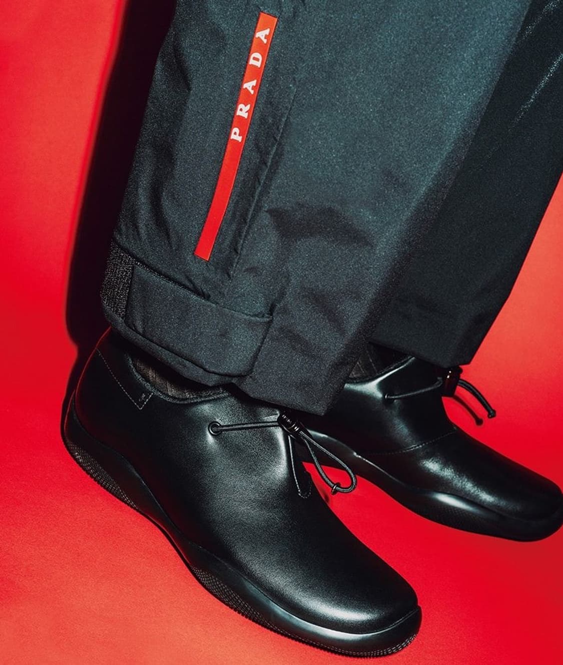 prada 토글 목 슬립온 41사이즈 블랙 상품이미지8