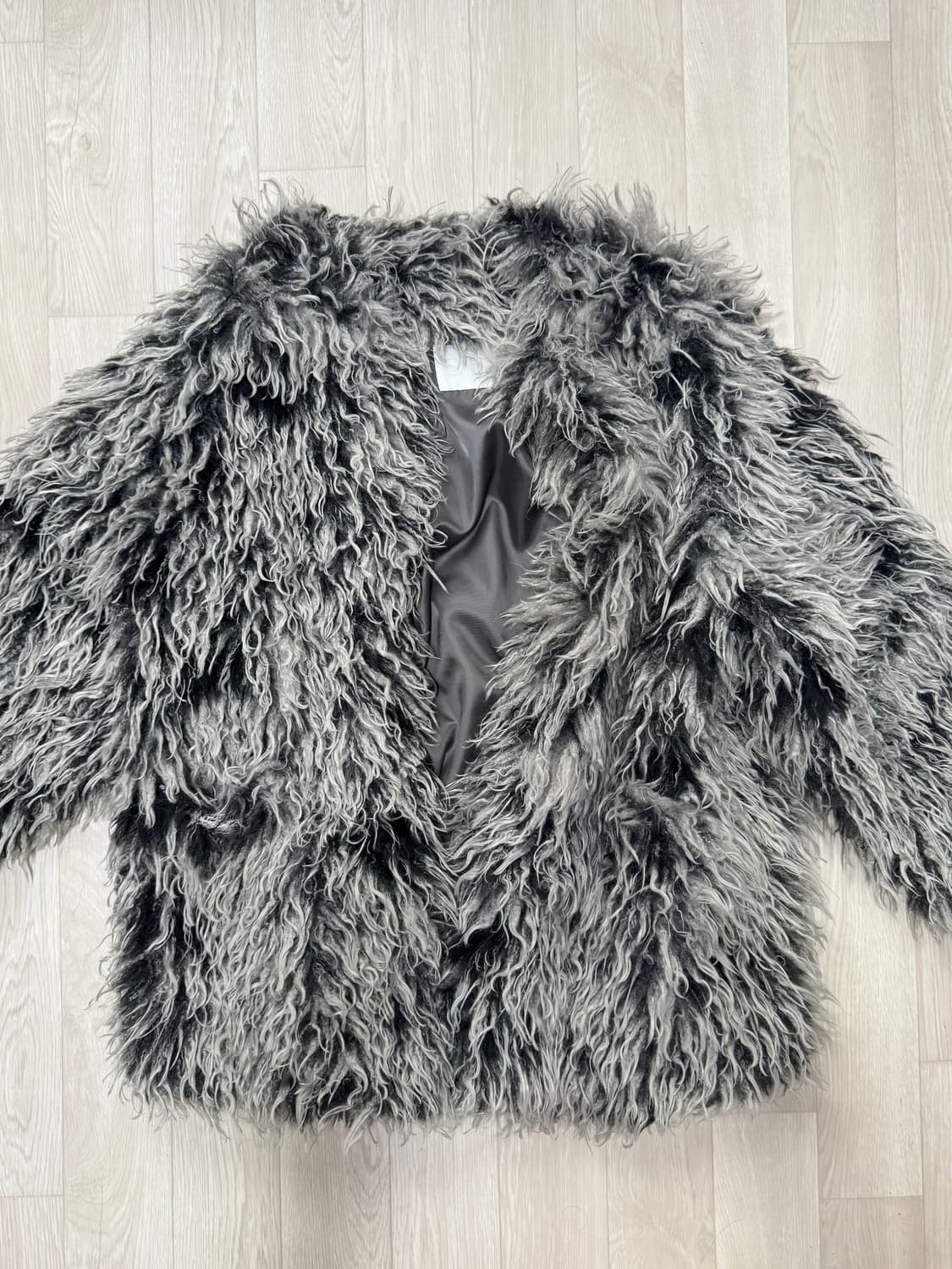 s/e/o 에스이오 컬리 퍼 자켓  상품이미지5