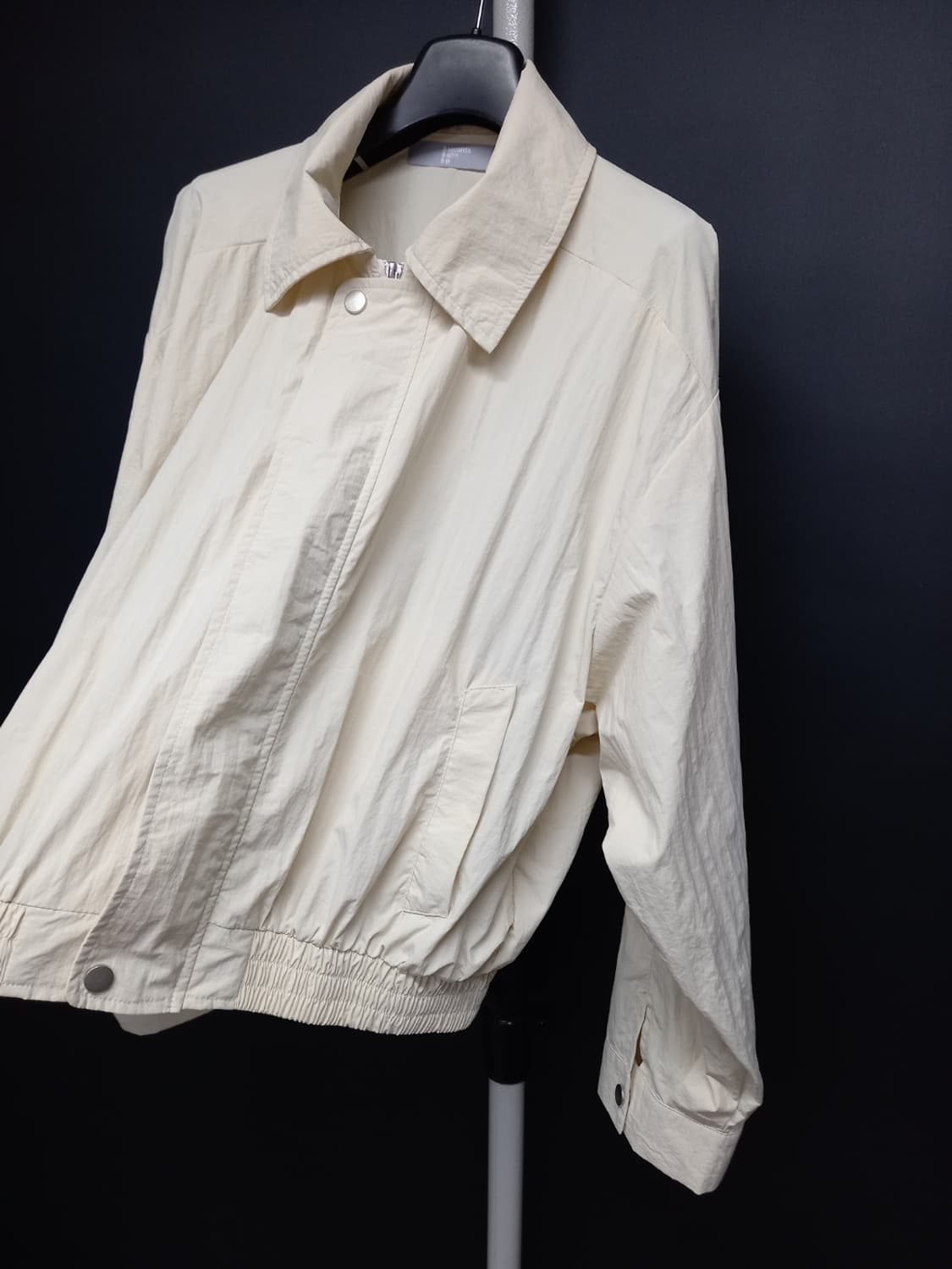 에잇세컨즈 춘추 여름간절기 바람막이 F 상품이미지4