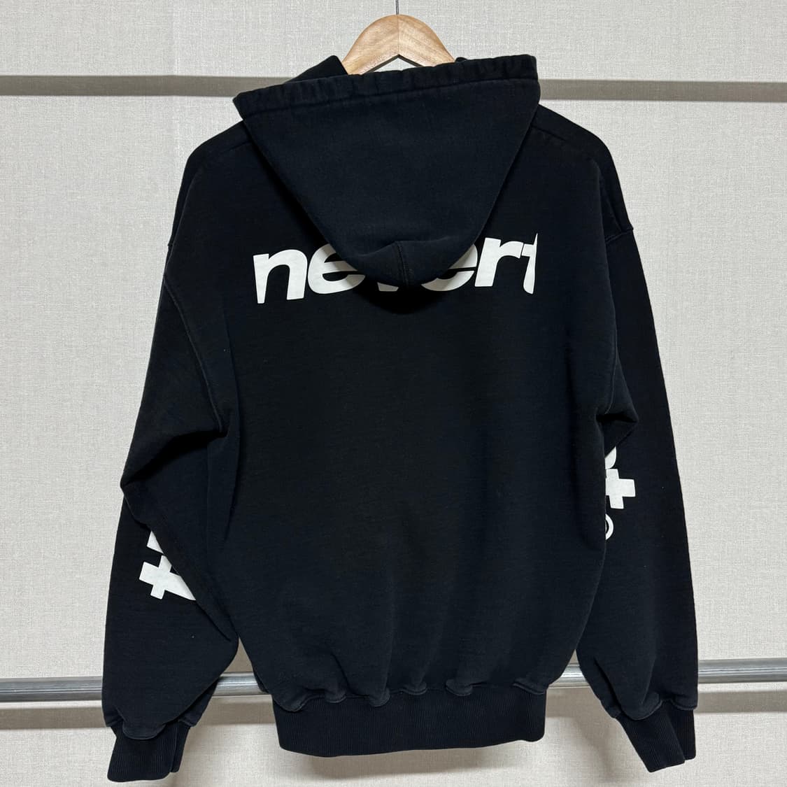 디스이즈네버댓 후드티 M 상품이미지1