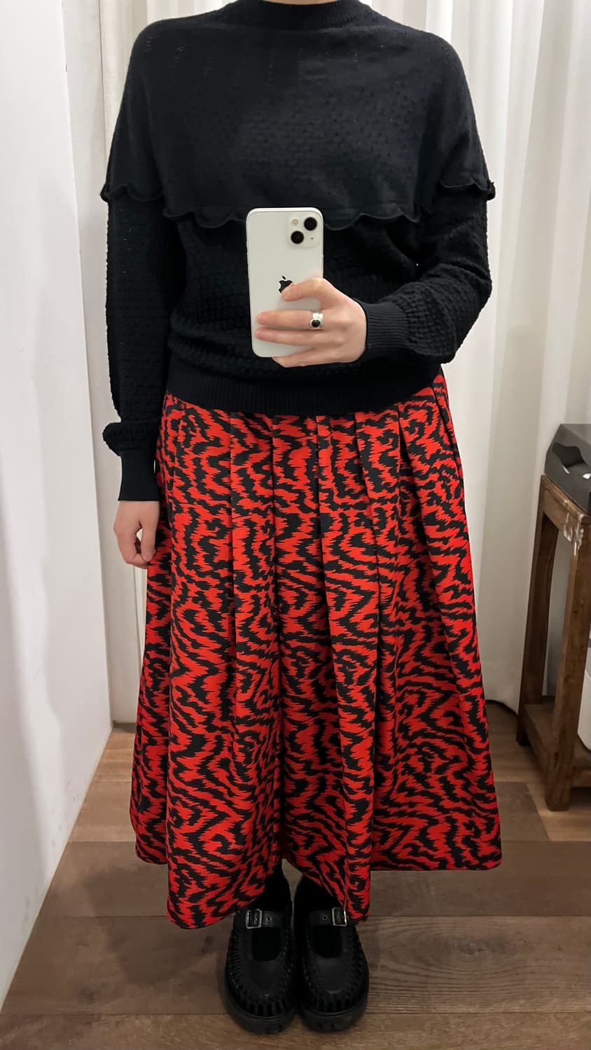 Zigzag Graphic Pleated Skirt 상품이미지2