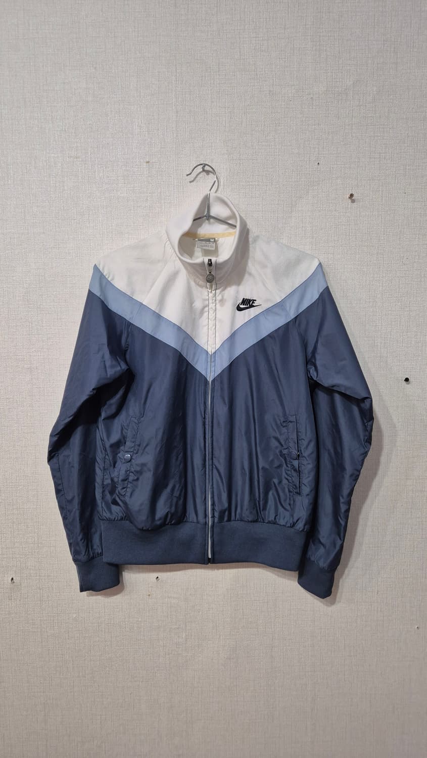 나이키바람막이 상품이미지1