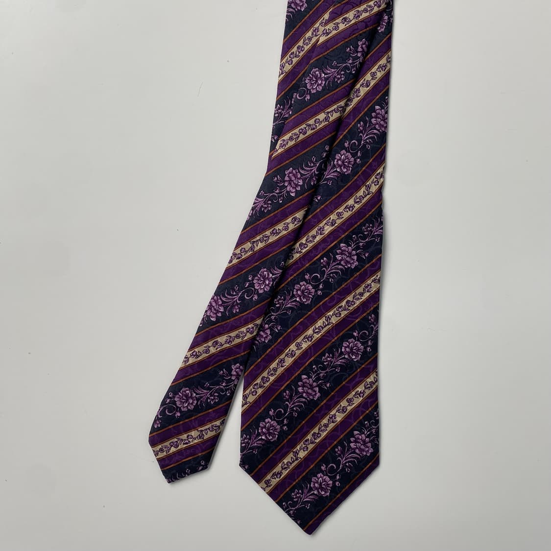 크리스찬 디올(Dior) 명품 정품 넥타이 상품이미지1