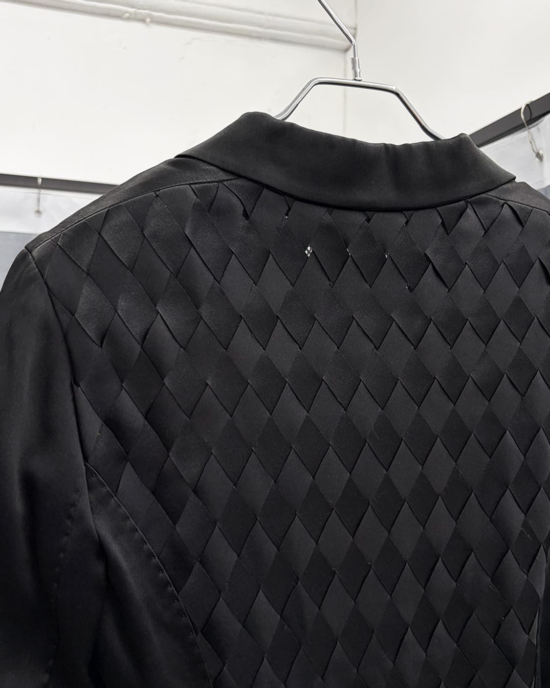 안토니오 베라르디 우븐 백 새틴 자켓 상품이미지3