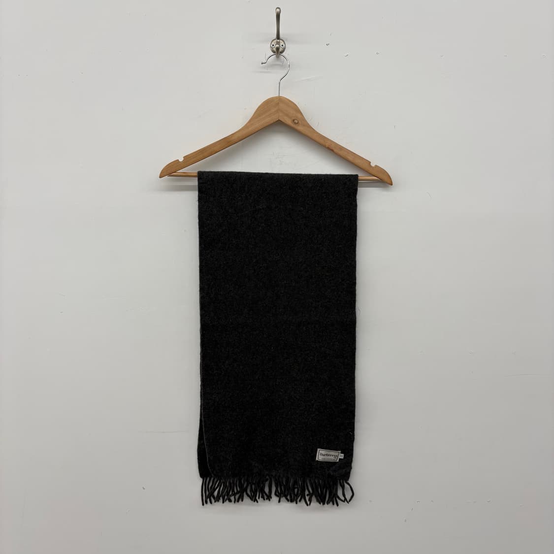 버버리 캐시미어 차콜 머플러 상품이미지3