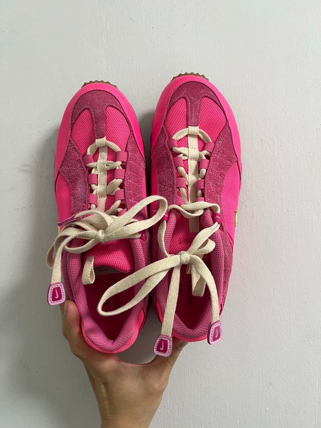 나이키X자크뮈스 에어 휴마라 LX 핑크 플래쉬 상품이미지8