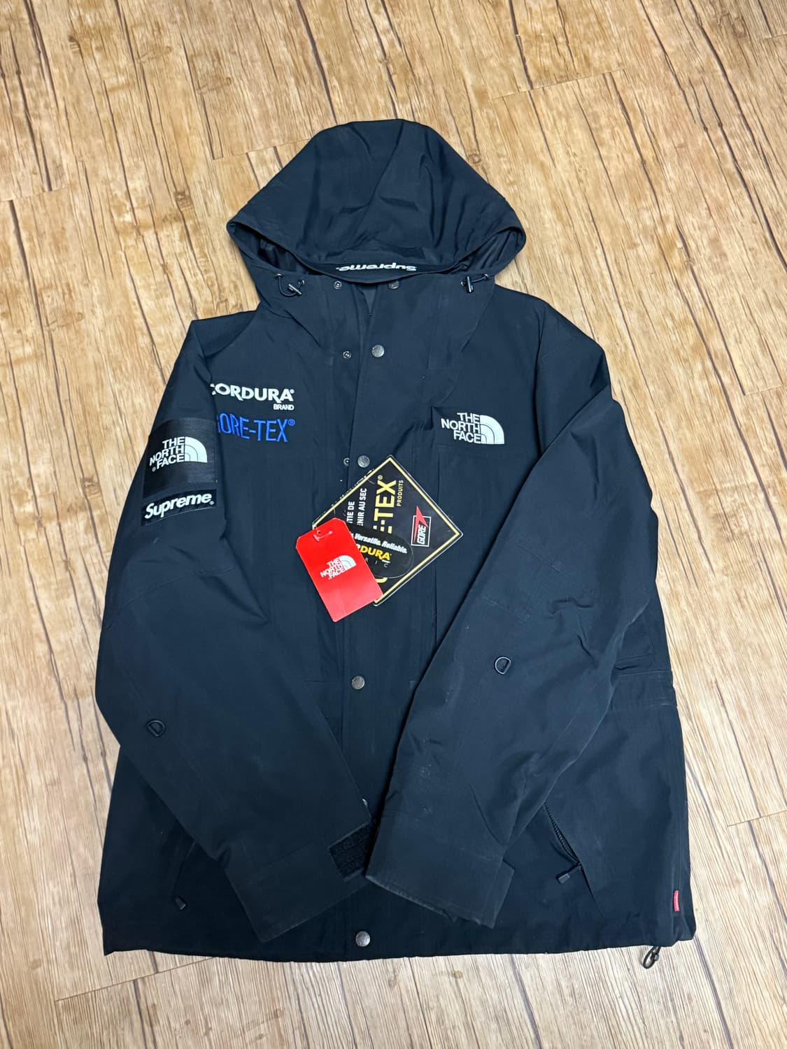 ⛰️L / 노스페이스 X 슈프림 익스페디션 자켓 블랙 - 18FW⛰️ 상품이미지4