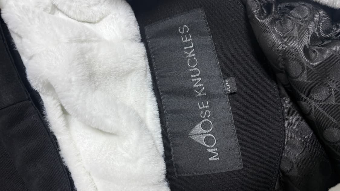 무스너클 버니스웨터 상품이미지2