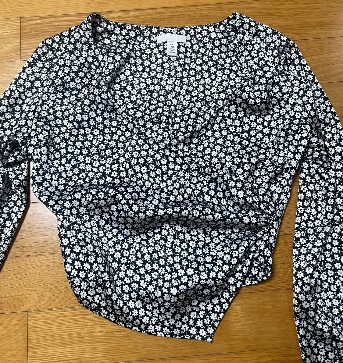 H&M 긴팔 상품이미지1