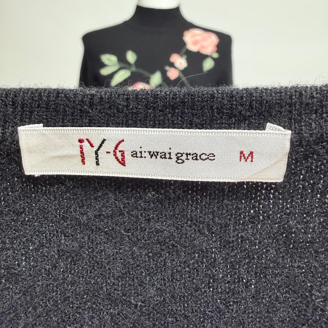 [캐시미어 100%] 핑크 로즈 플라워 블랙 가디건 세트 M 상품이미지8