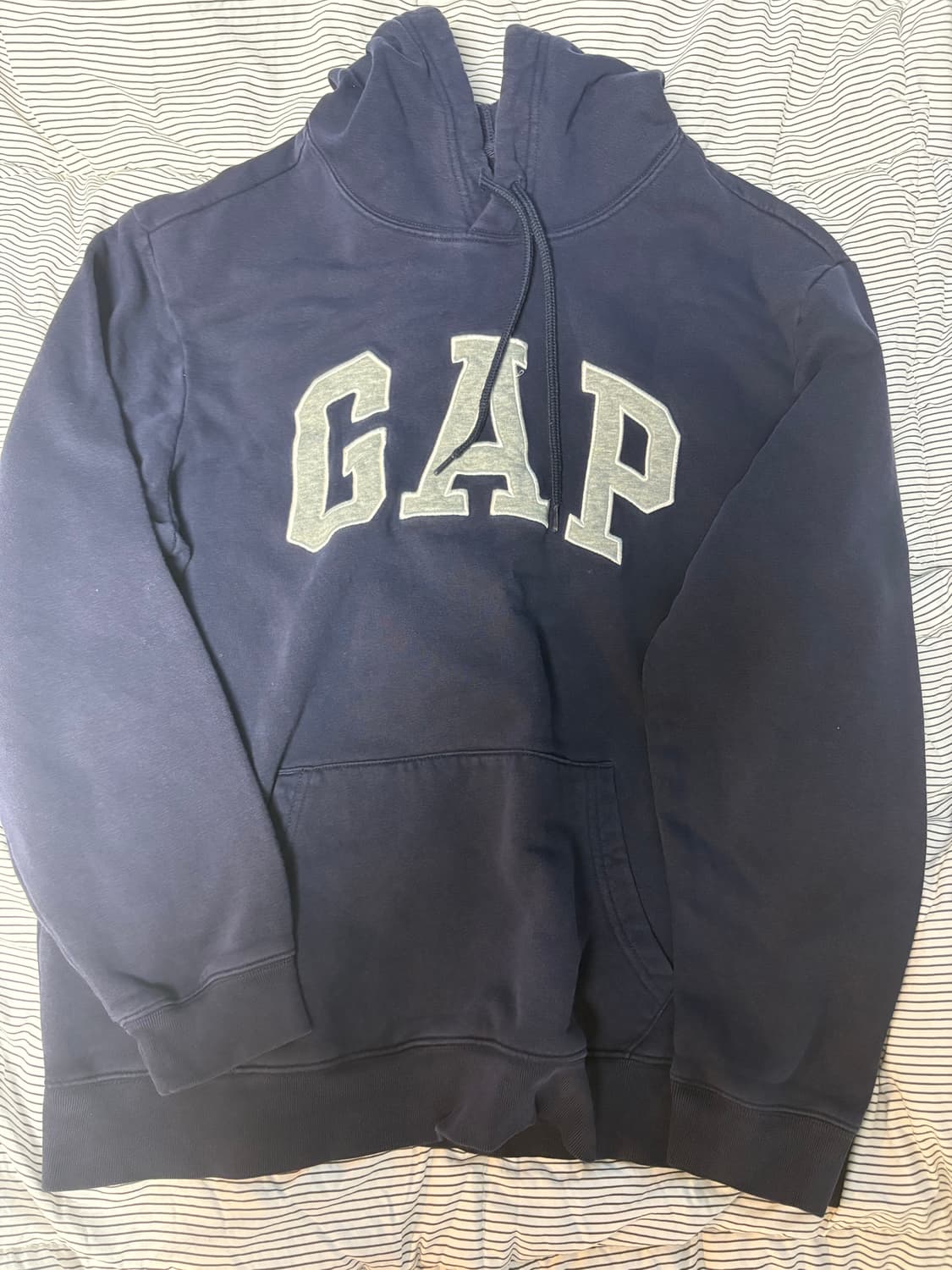 GAP 후드티 네이비 상품이미지1