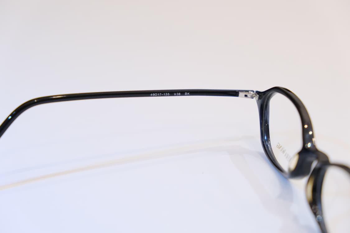 [Vintage] VERA WANG 슬림 블랙 프레임 안경 상품이미지5