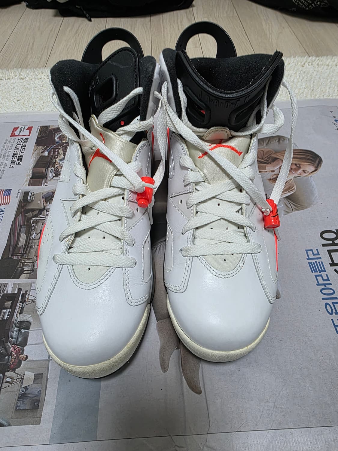 조던6 레트로 인프라레드 260mm 판매합니다. 상품이미지1