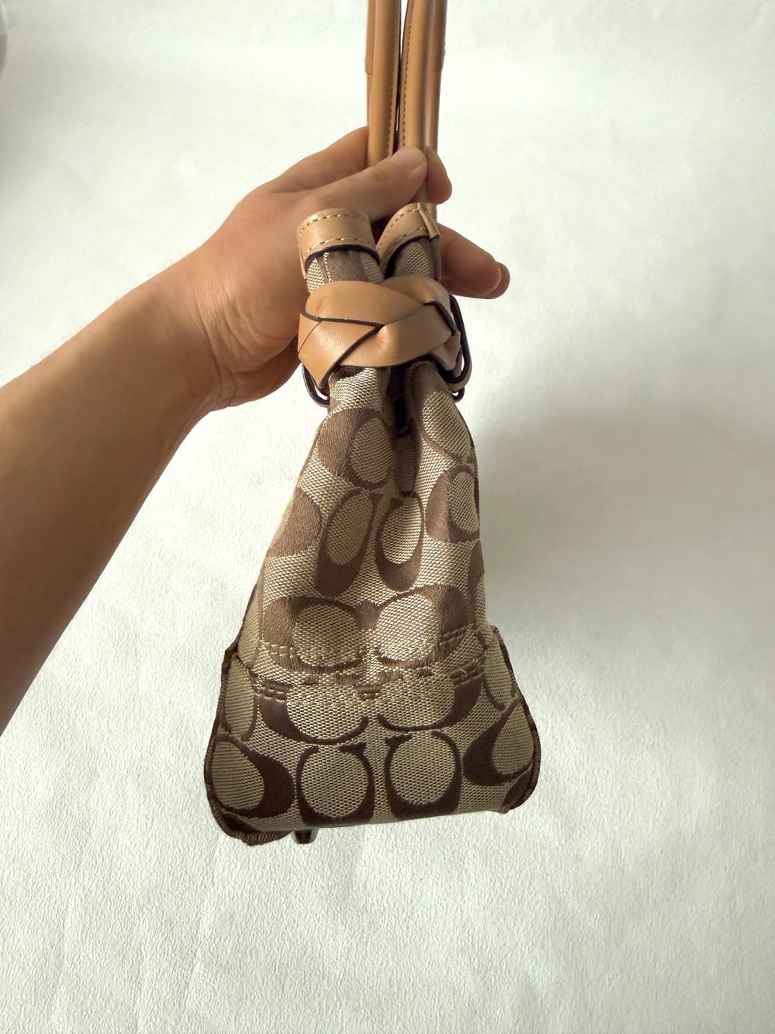 코치(COACH) 모노그램 토트 숄더백 상품이미지4