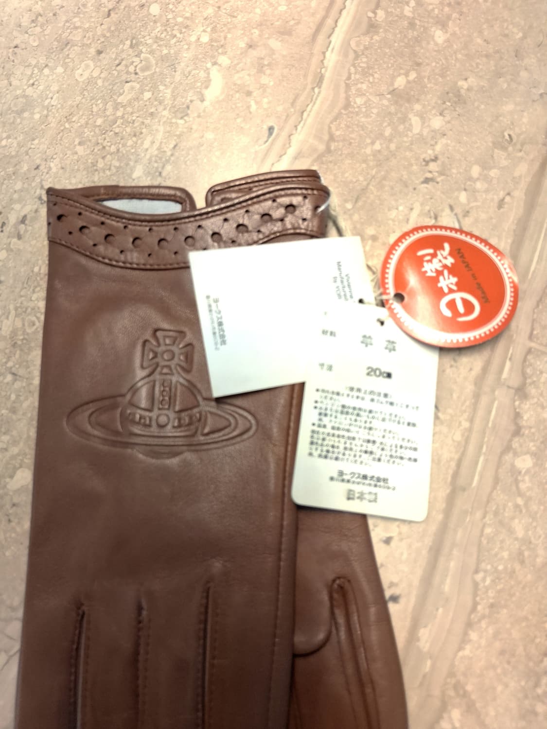 비비안 웨스트우드 빅orb 로고 양가죽 장갑 브라운(새상품) 상품이미지7