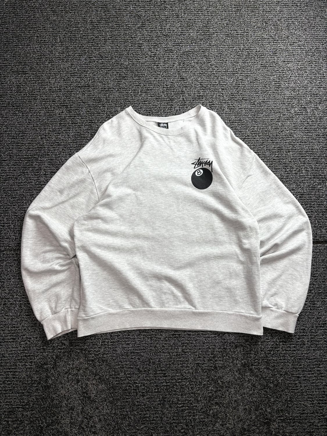 스투시 8볼 빅로고 크루넥 맨투맨 애쉬 헤더 2666 상품이미지2