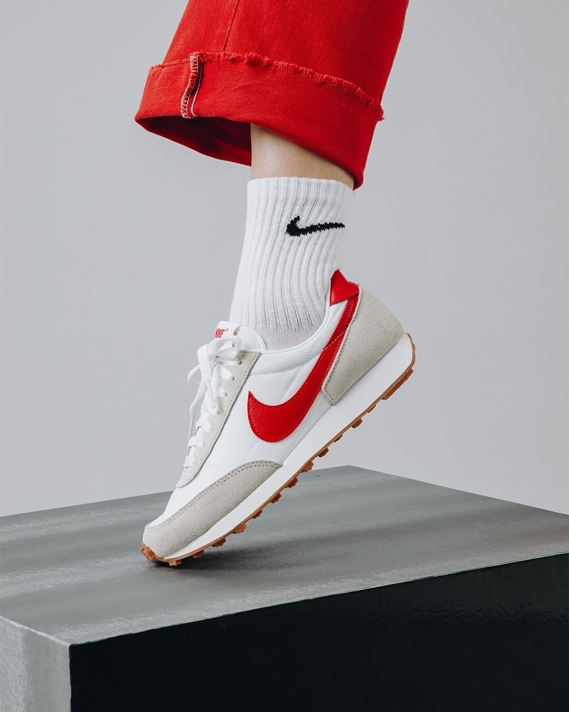 (W) 나이키 데이브레이크 서밋 화이트 유니버시티 레드 상품이미지5