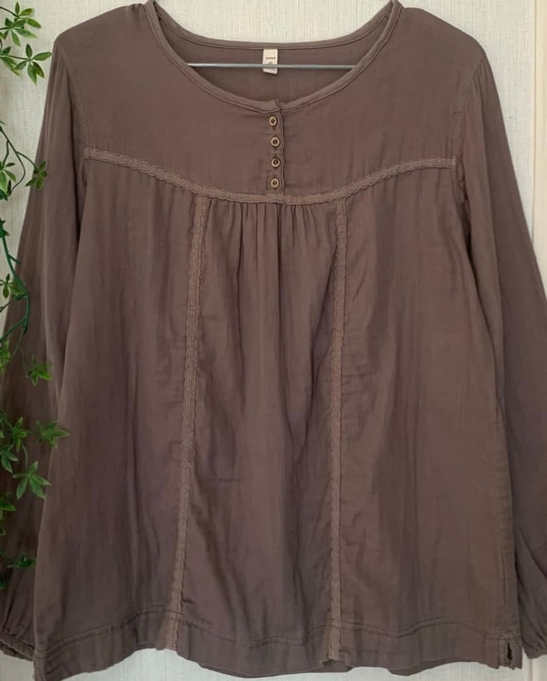 브라운 모리 레이스 티셔츠 상품이미지2