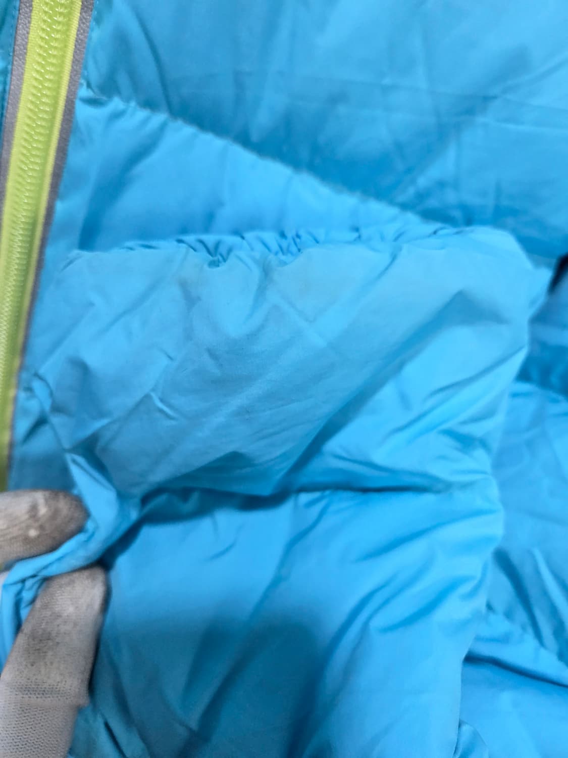 아디다스 하늘색 덕다운 패딩 점퍼 Y2K  상품이미지4