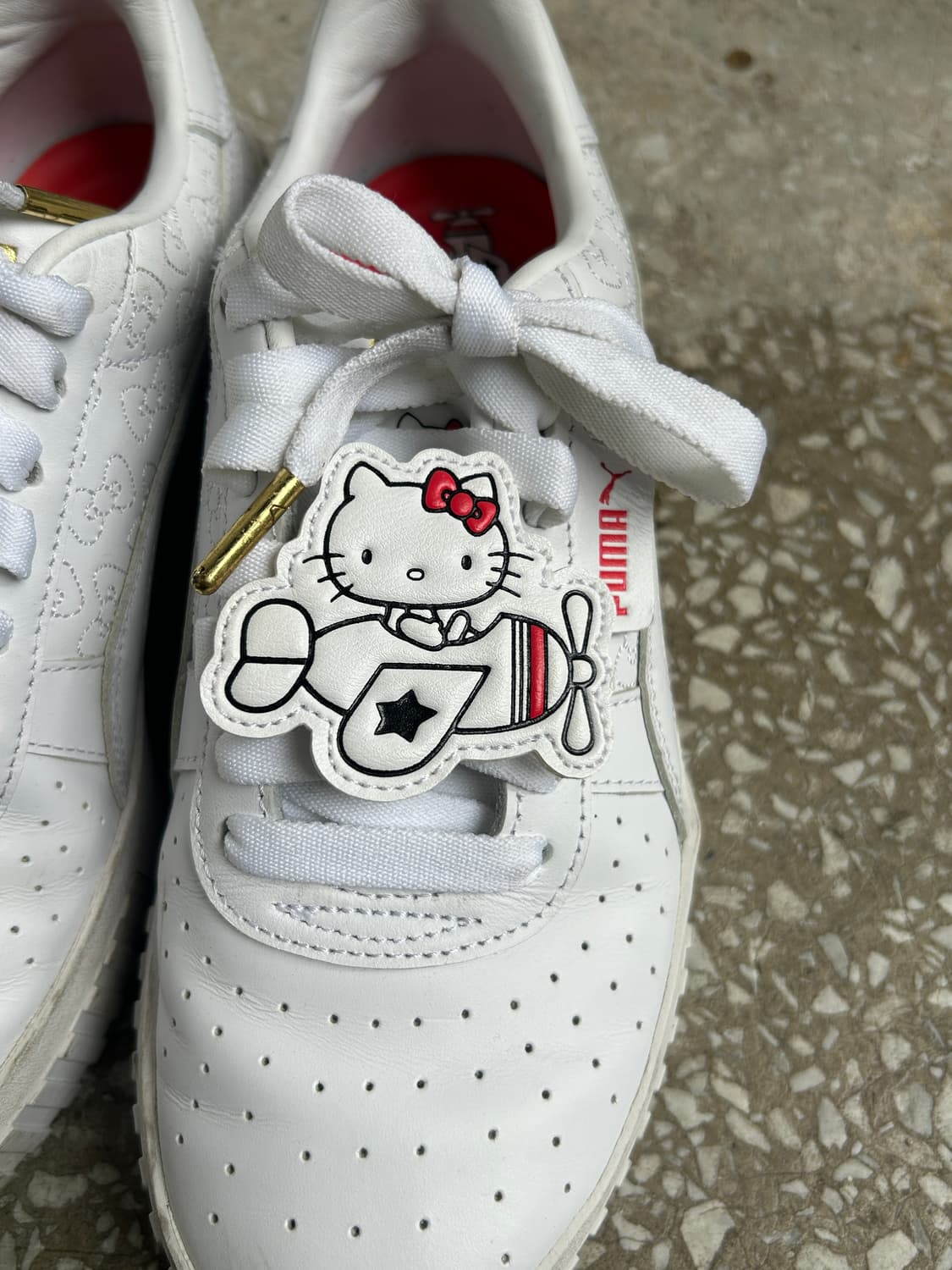 Hello kitty x puma  상품이미지2