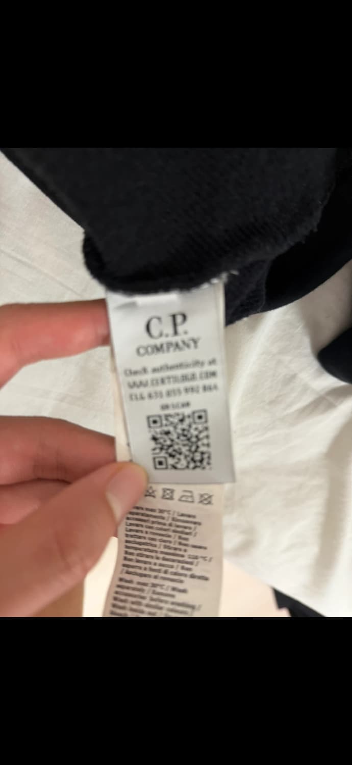 C.P. Company 고글 후드 하프집업 블랙 상품이미지5