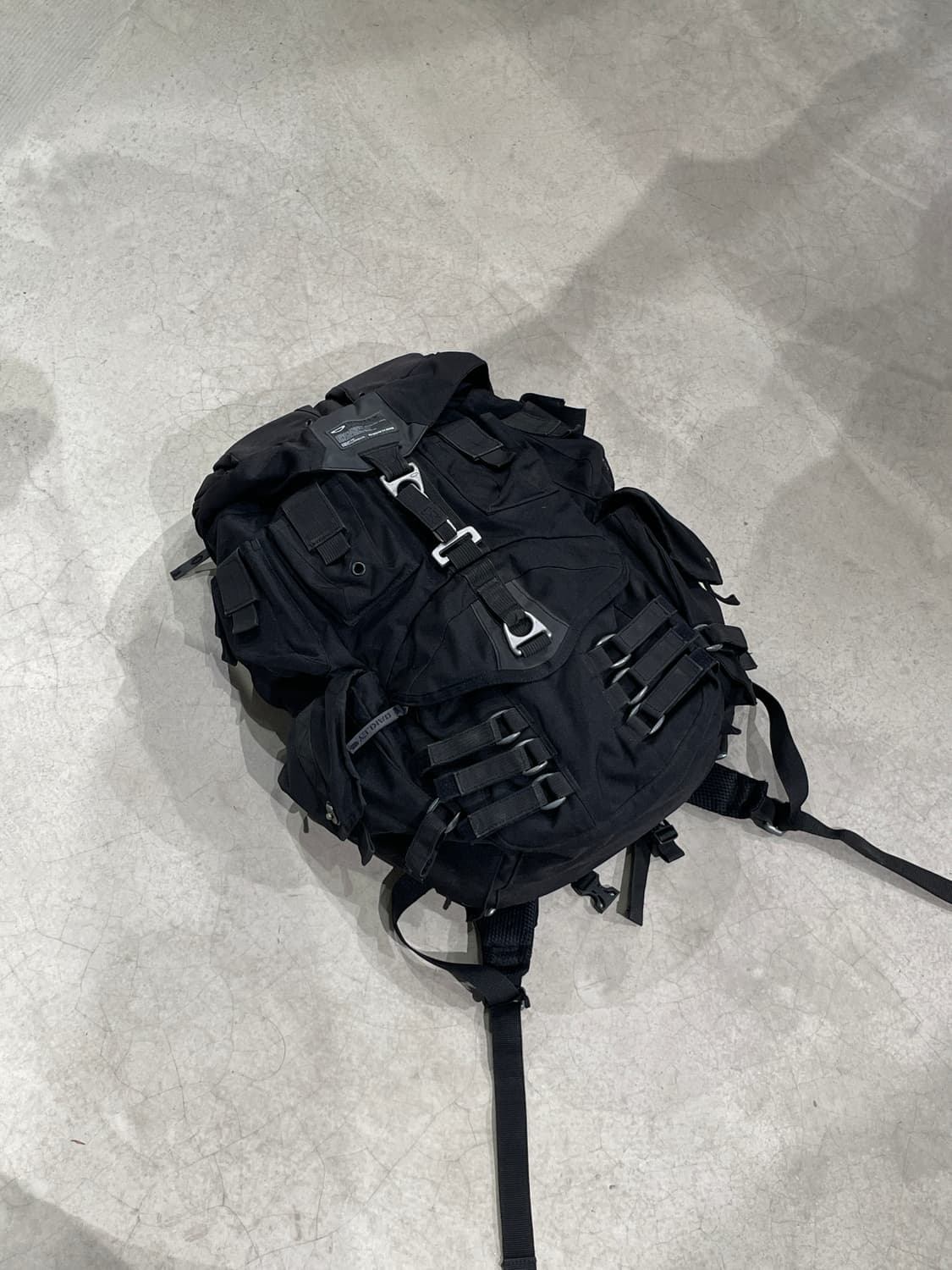 오클리 블랙 테크니컬 필드 기어 백팩 상품이미지1