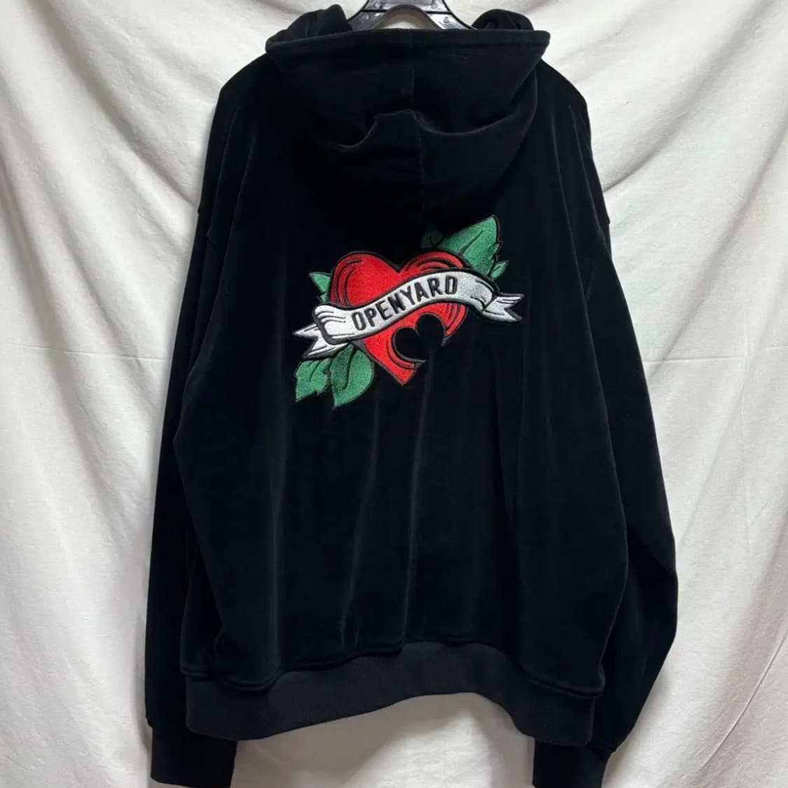 오와이OY 벨벳 하트 로고 후드집업 아우터 상품이미지5