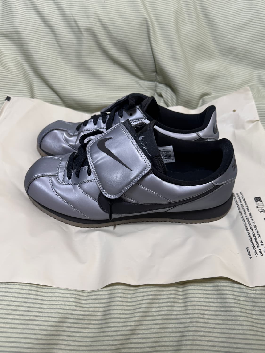 나이키 코르테즈 레더 메탈릭 쿨 그레이 265 상품이미지2