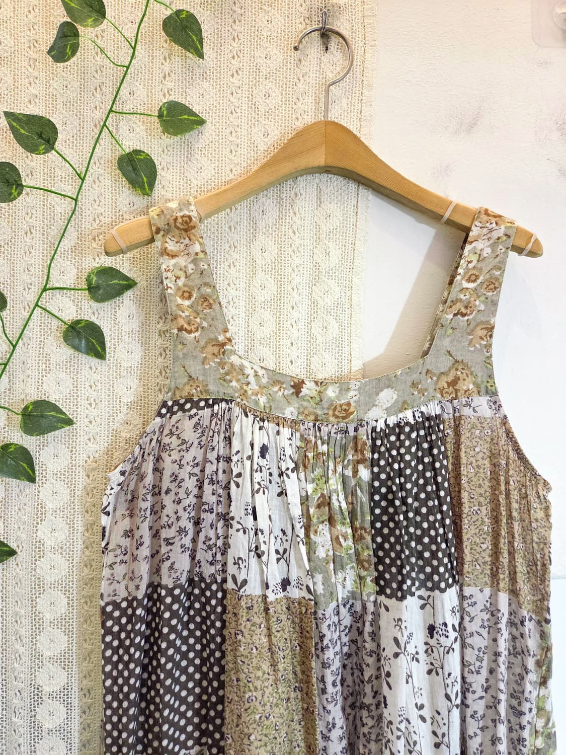 패치워크 패턴 민소매 원피스 상품이미지2