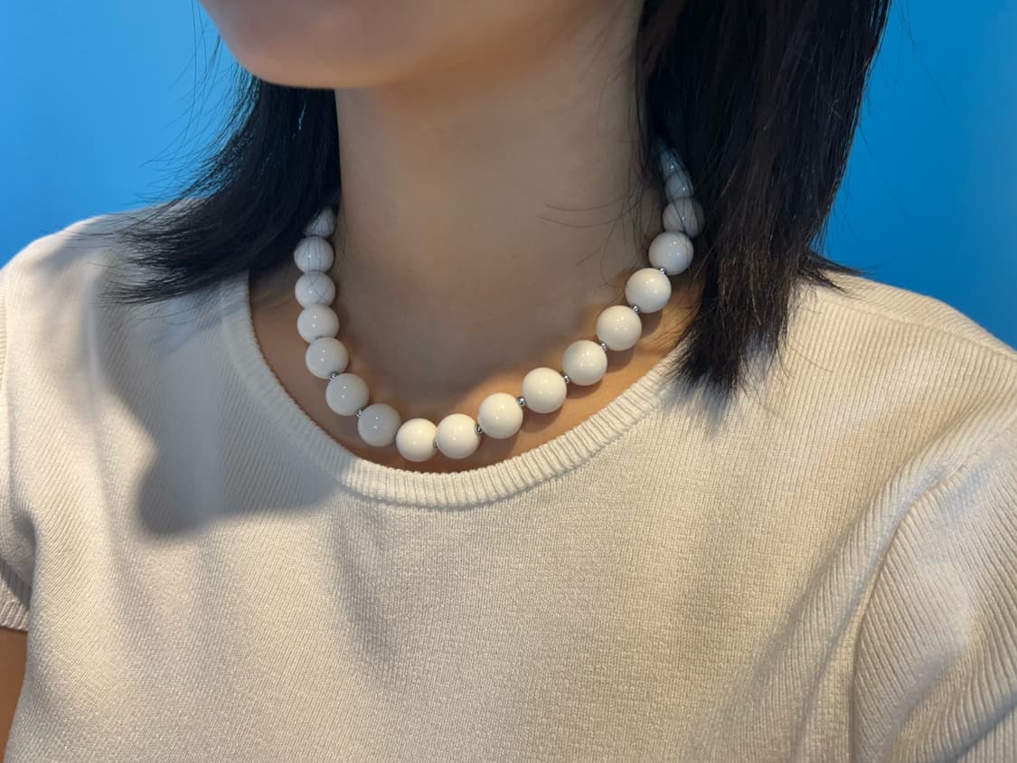 Clear white ball necklace 상품이미지1