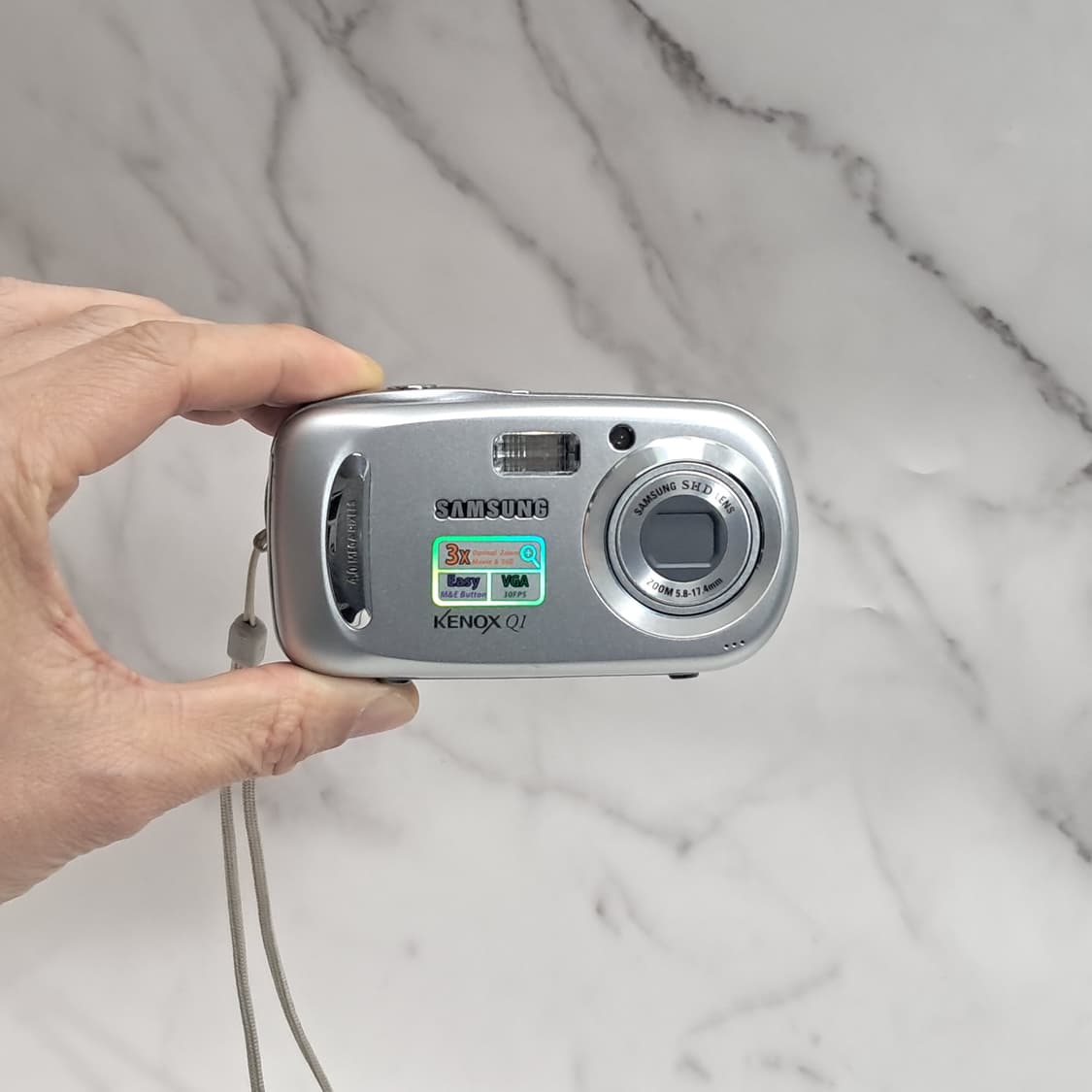 빈티지 감성! 삼성 케녹스 Q1 실버 디지털카메라 상품이미지1