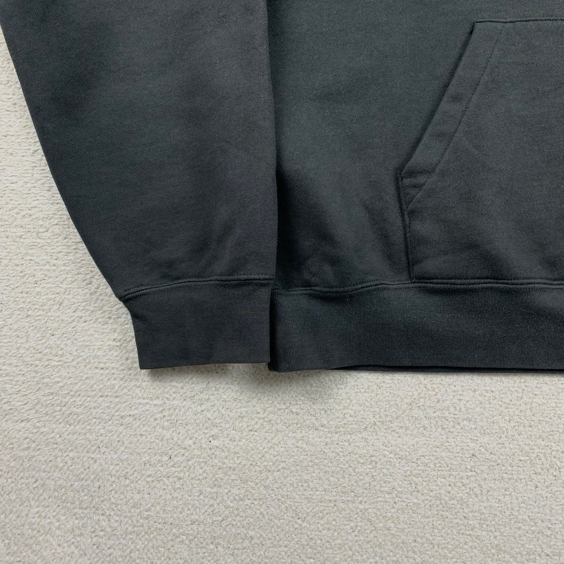 피어오브갓 에센셜 스카치 빅로고 블랙 후드티 상품이미지4