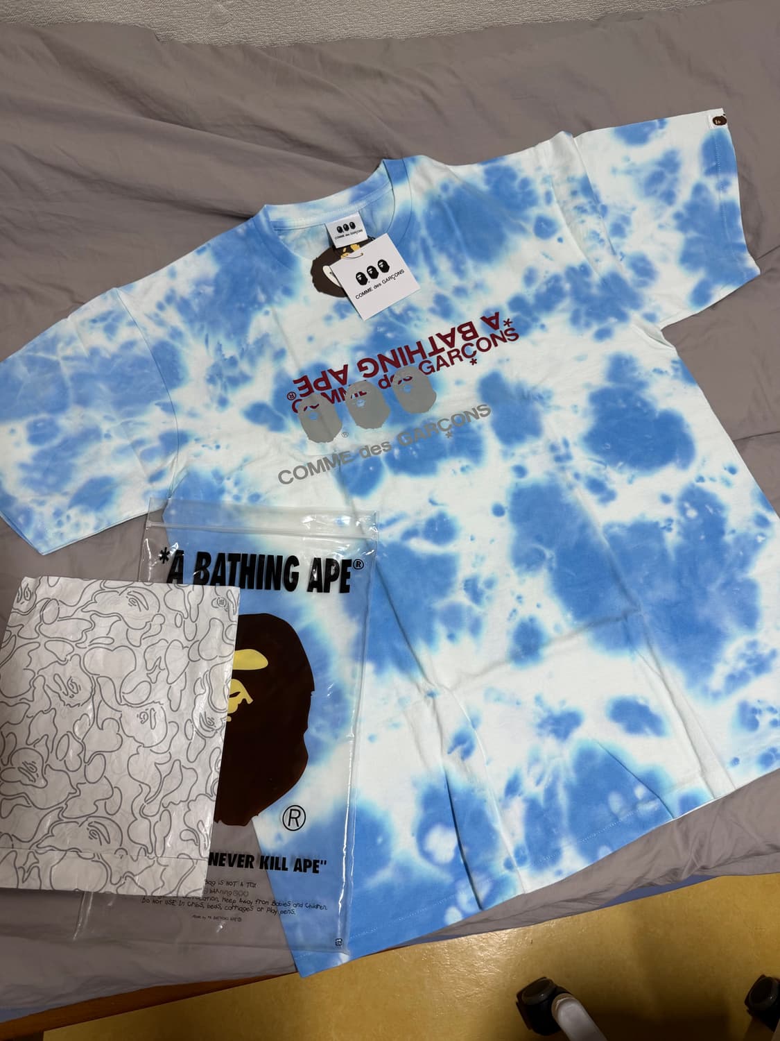 2XL] 베이프 x 꼼데가르송 오사카 타이다이 반팔 티셔츠 블루 상품이미지8