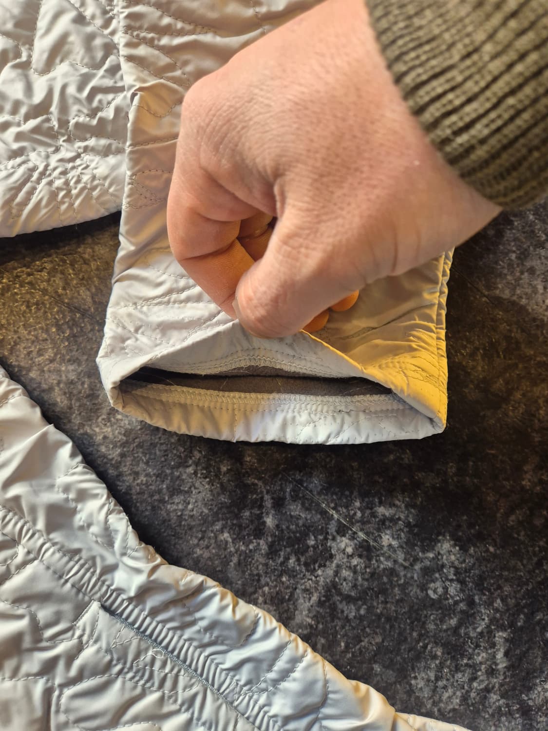 파타고니아 여성 퀼팅 경량 자켓 (M사이즈로추정) 상품이미지4