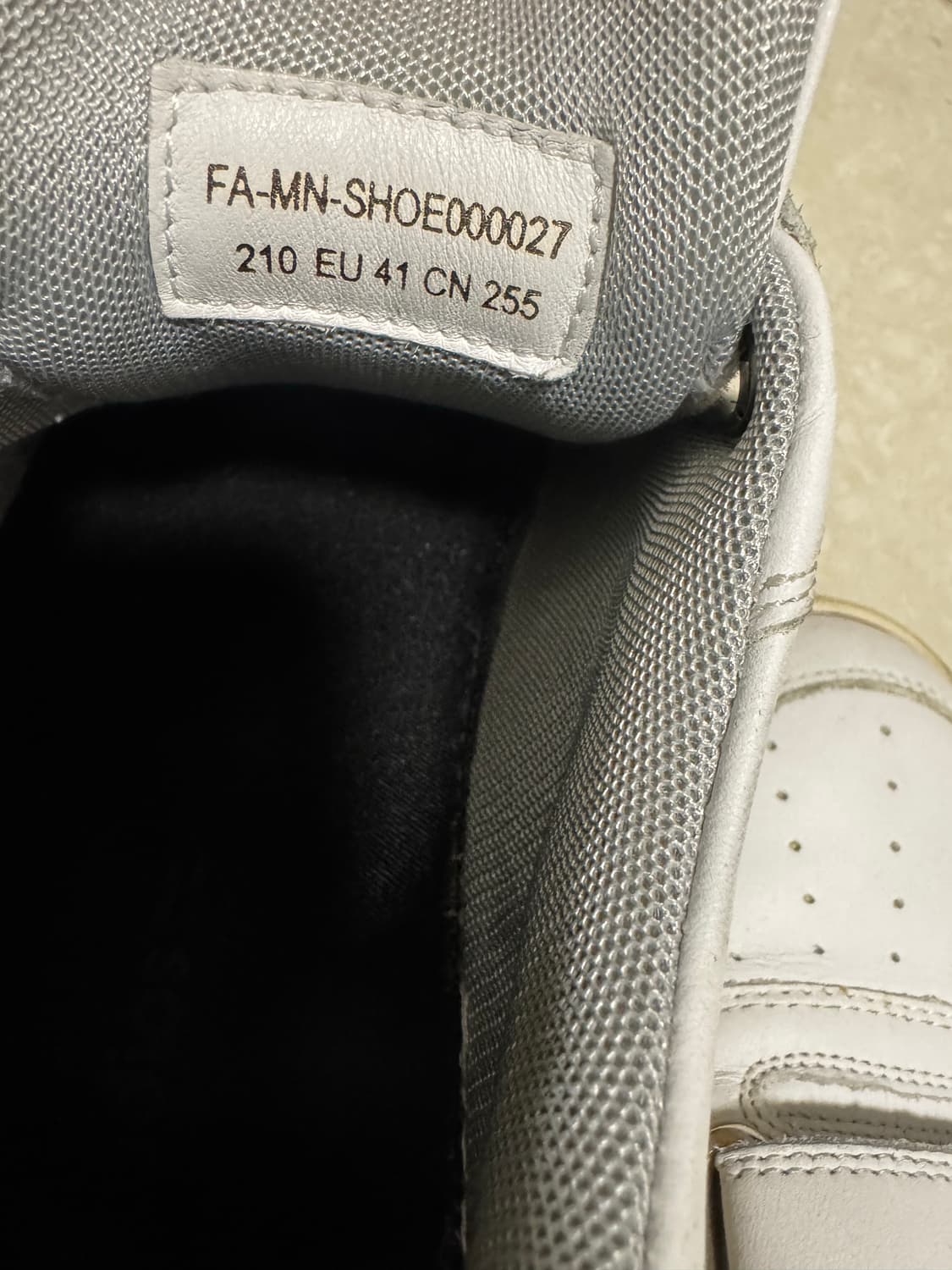 아크네 스튜디오 벨크로 스니커즈 화이트 41 상품이미지4