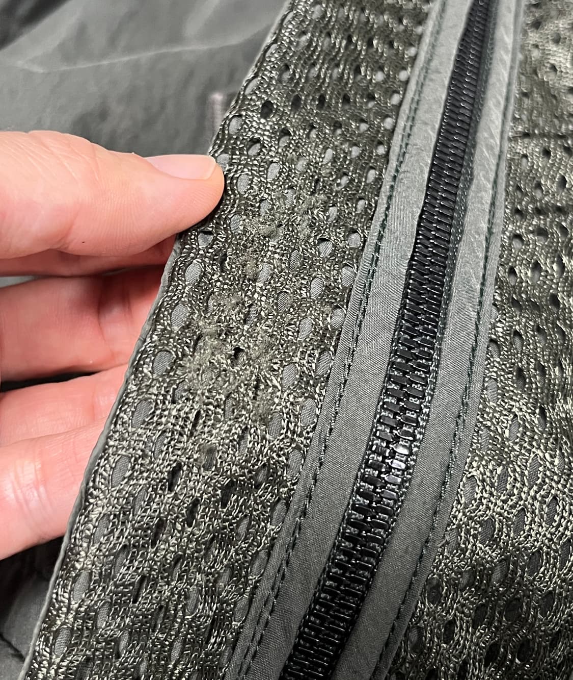 M) 이스트로그 트레블러 메쉬 자켓 올리브 판매. 상품이미지4