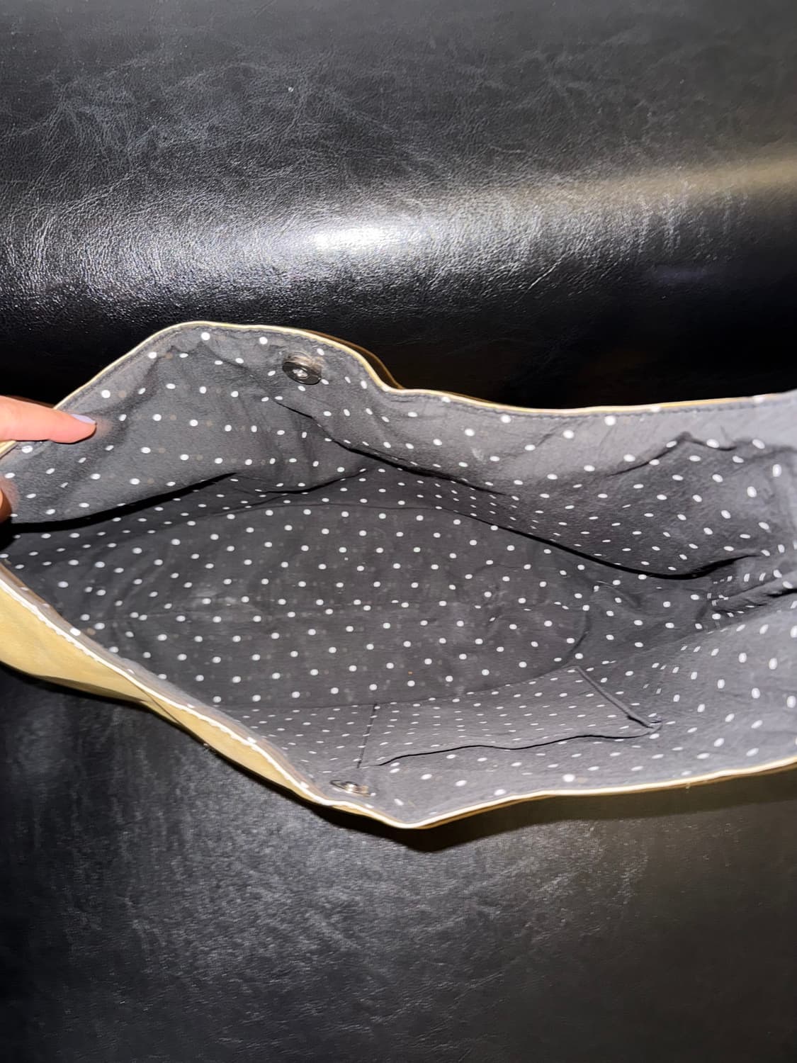 레터리 버클 리버시블 숄더 백  상품이미지3