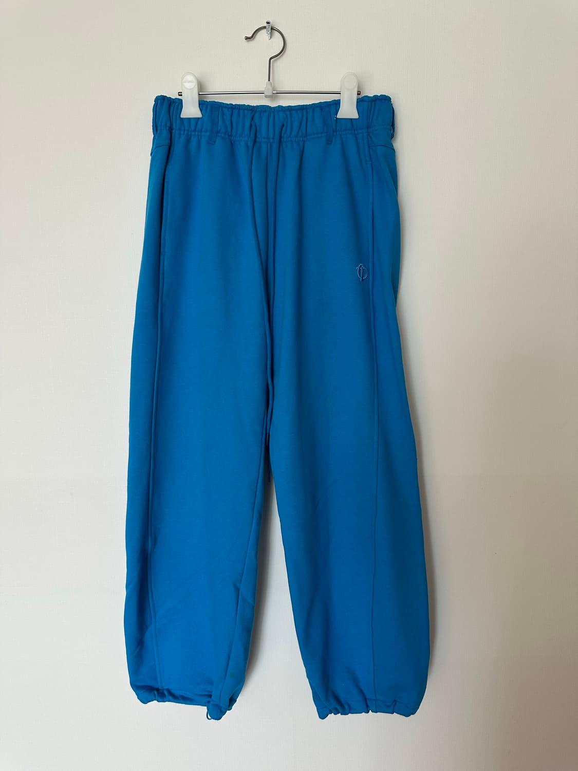 더오픈프로덕트 라운딩 트랙팬츠 상품이미지1