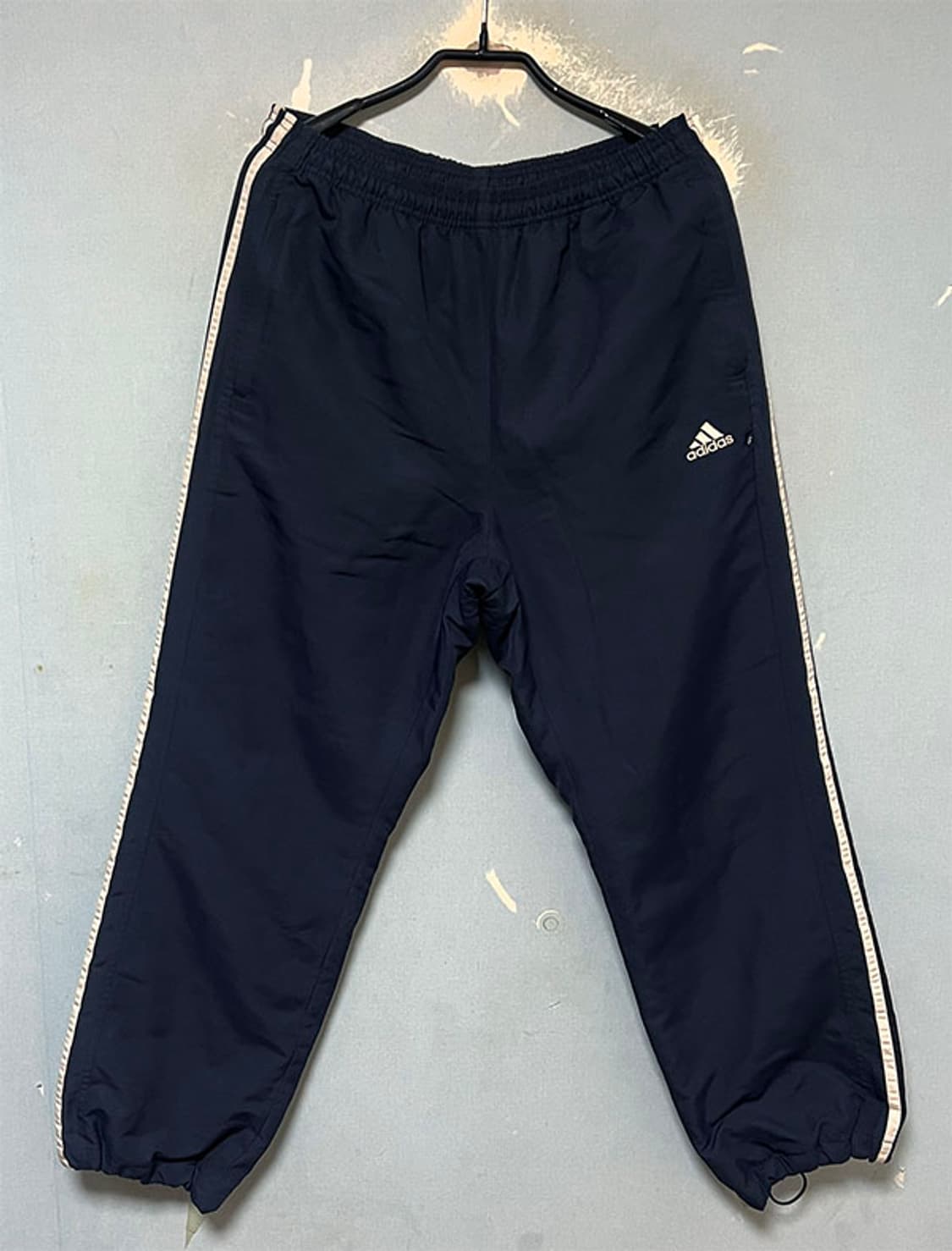 아디다스 남자 누빔패딩 트랙팬츠 겨울 올드스쿨룩 30-32 상품이미지1