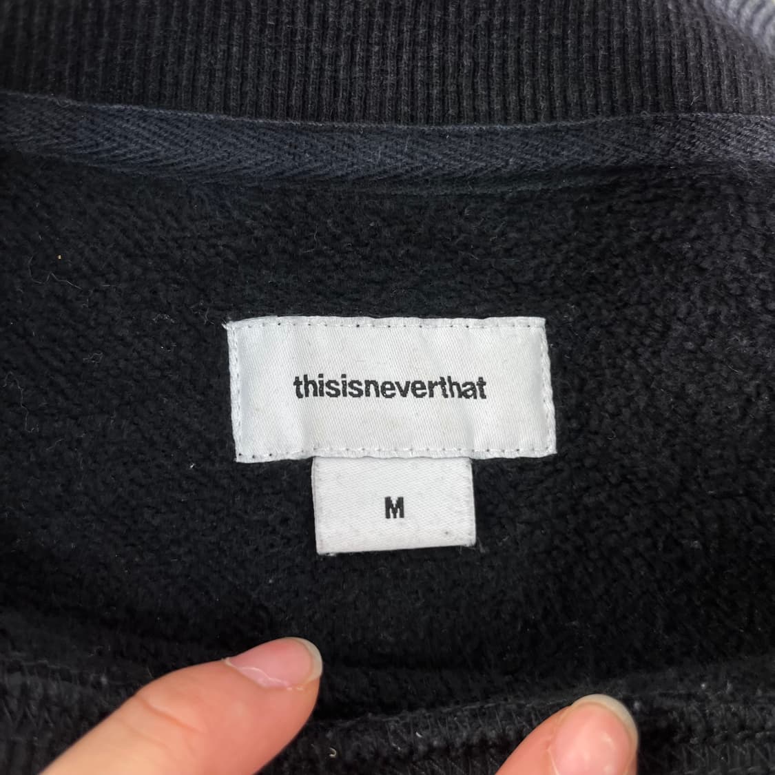 100 디스이즈네버댓 자수로고 맨투맨 상품이미지3