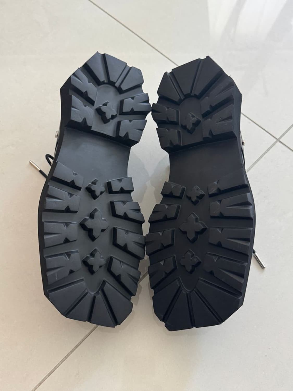 STUDS SQUARE SHOES 스터드 스퀘어 슈즈 상품이미지4
