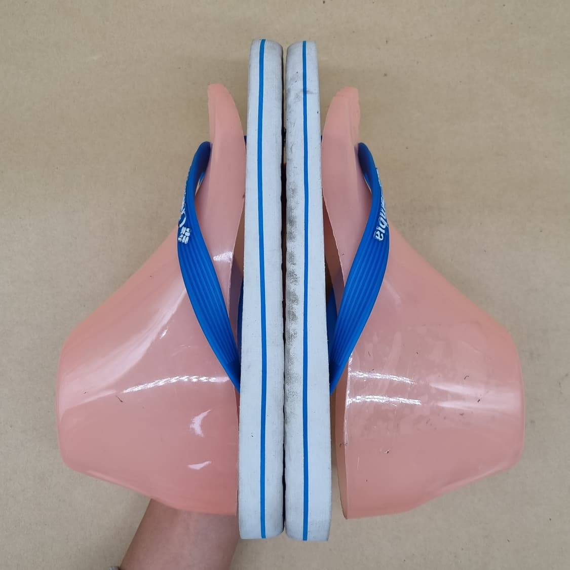 컬럼비아 여성쪼리 240 상품이미지5