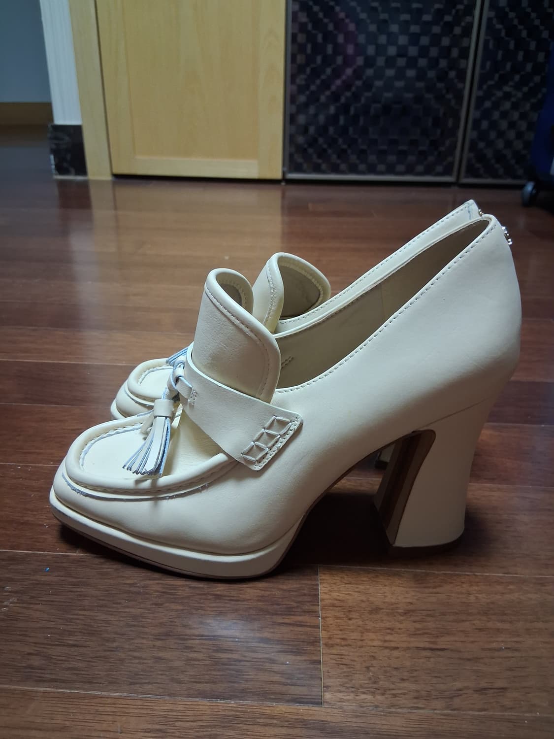 Sam Edelman 아이보리 통굽 로퍼 8 사이즈 (250) 상품이미지1