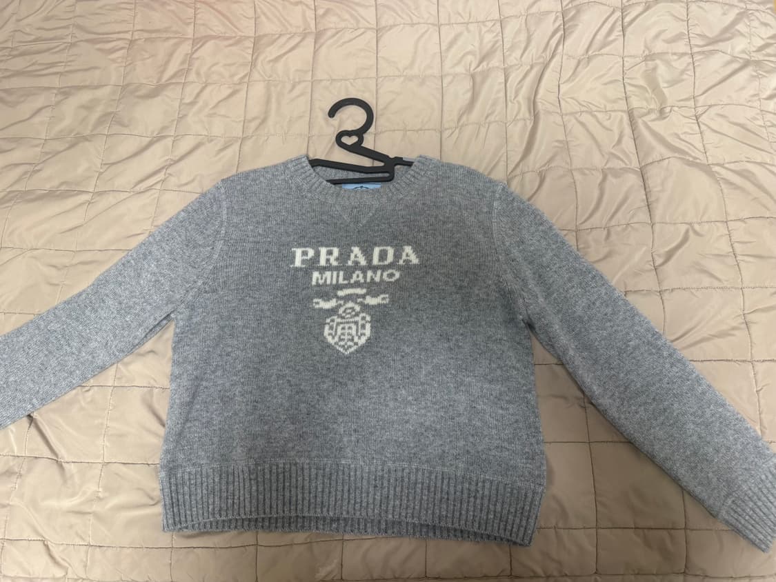 프라다 여성 니트 그레이 100캐시미어 S사이즈 상품이미지1