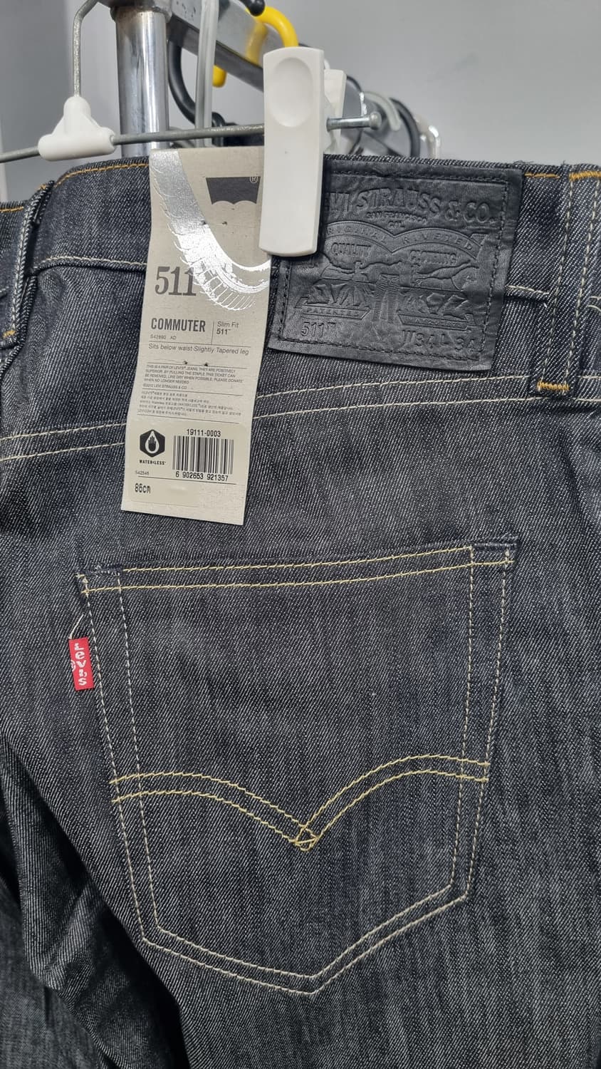 LEVIS 511 slim fit 커뮤터 생지데님팬츠(기능성청바지) 34 상품이미지4