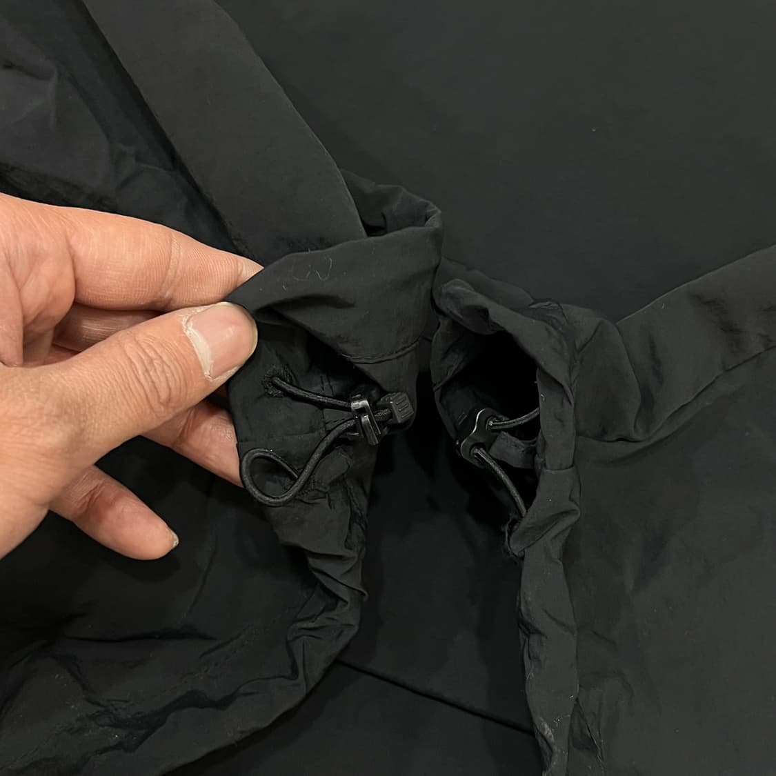  엄브로 자수 풀오버 웜업 y15850 상품이미지4