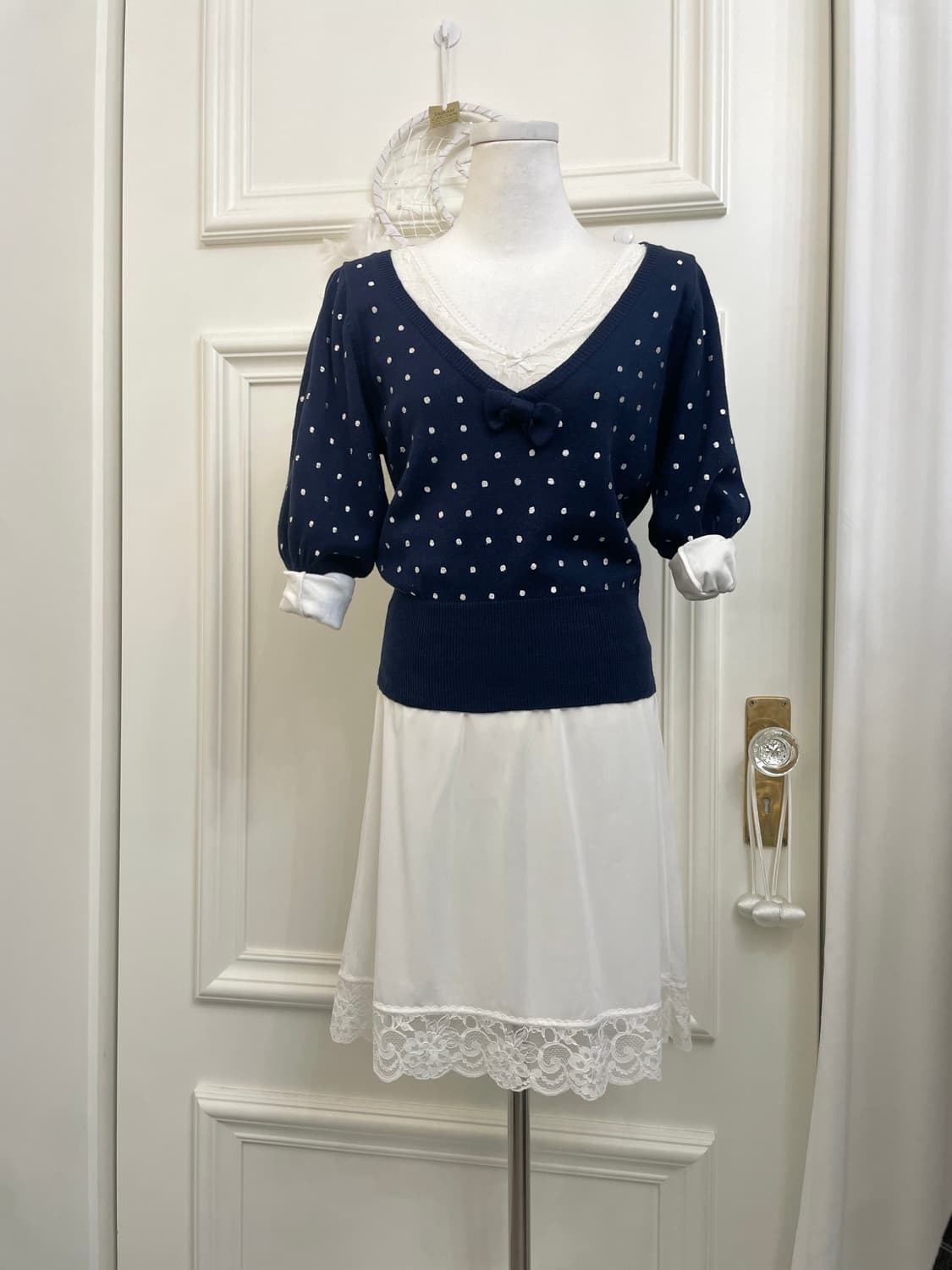 navy dot bow point knit top&white lace s 상품이미지1