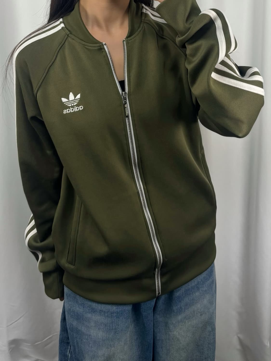 아디다스 카키 슈퍼스타 트랙탑 져지 상품이미지1