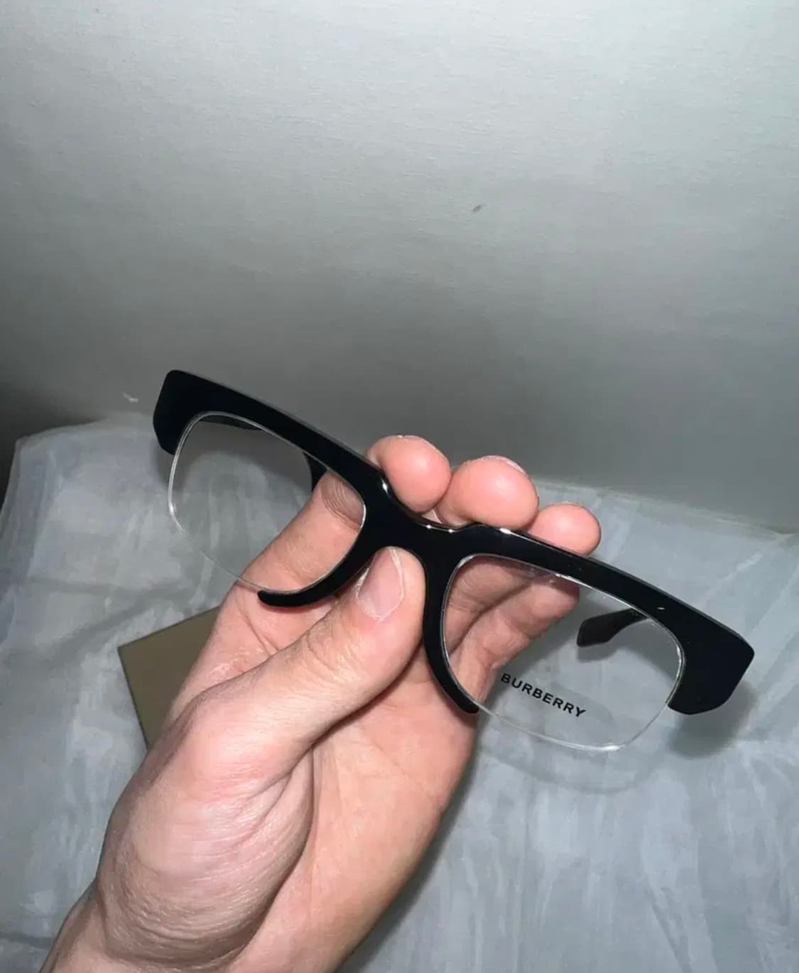 BURBERRY B2314 반 뿔테 안경 상품이미지3
